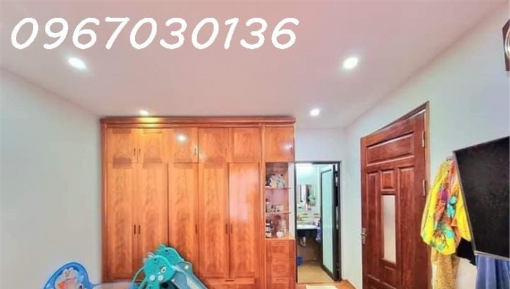 Bán nhà Bùi Xương Trạch – Khương Đình – Thanh Xuân 35m x 5T (Lô góc) Giá 5.05 tỷ. LH: 0967030136